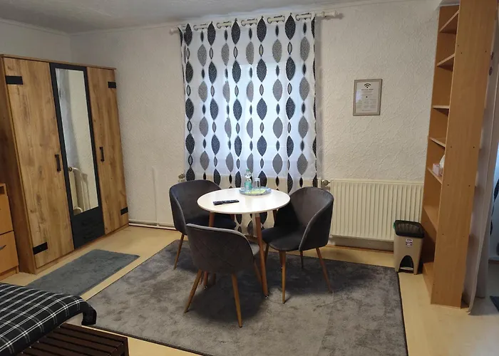 Gaestezimmer Boxenstopp *